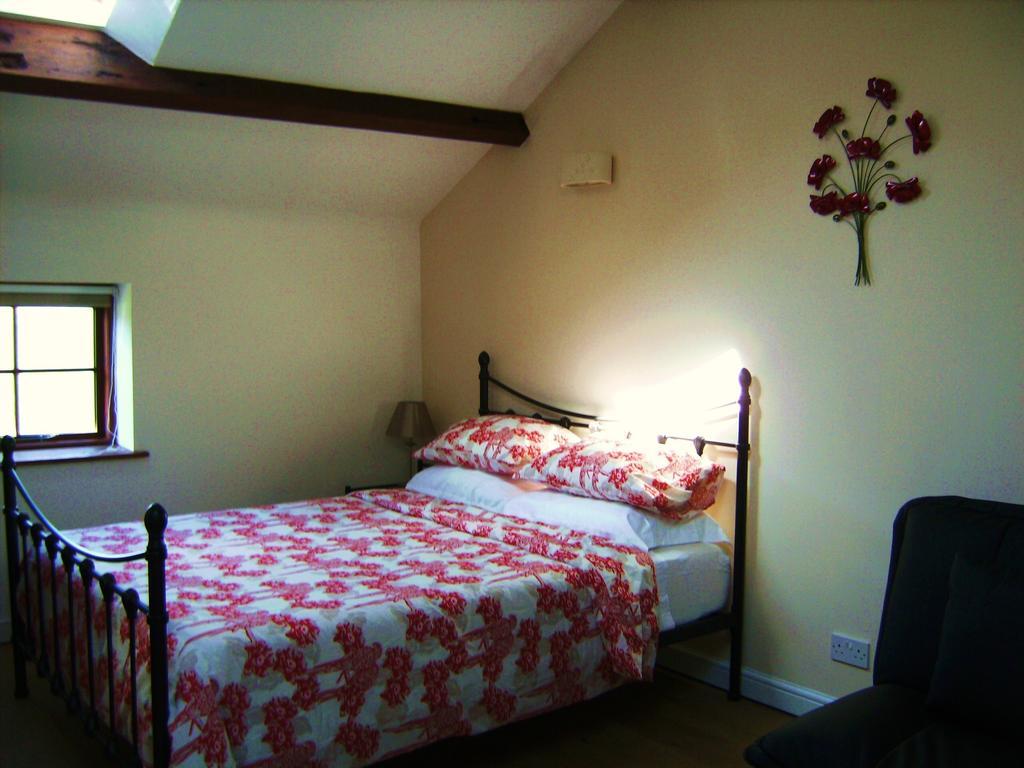 Brook Barn B&B Hale  Номер фото